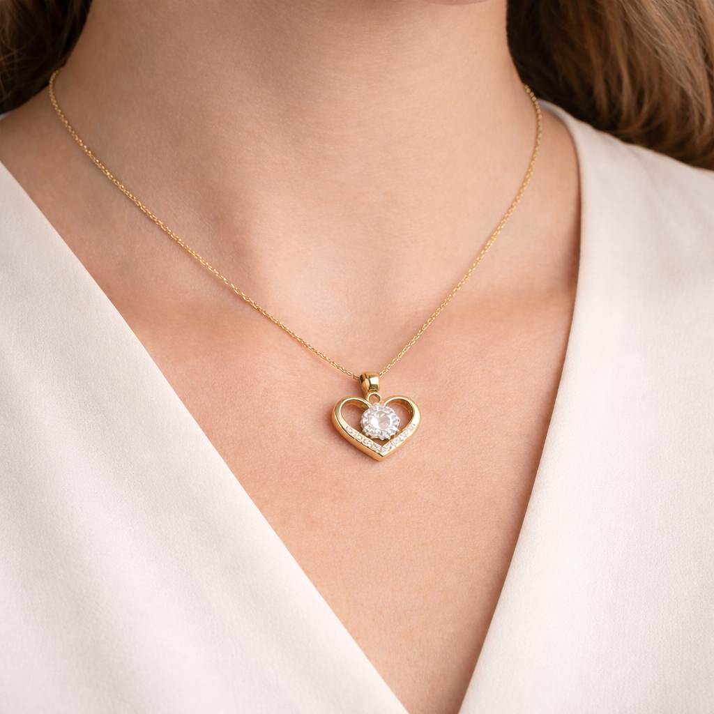 Heart shaped light luxury sparkling full diamond temperament necklace for women's versatile collarbone chain titanium steel chain